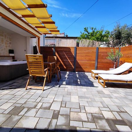Tonina - House With Terrace, Jacuzzi, Free Parking Daire Split Dış mekan fotoğraf